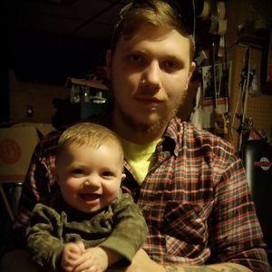 Meet your Posher, Levi